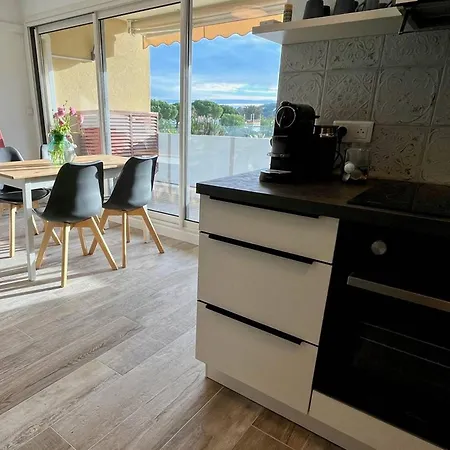 Apartmán T3 Climatise, 3*, 50m De La Plage, Garage, Wifi Inclus - Fr-1-610-37